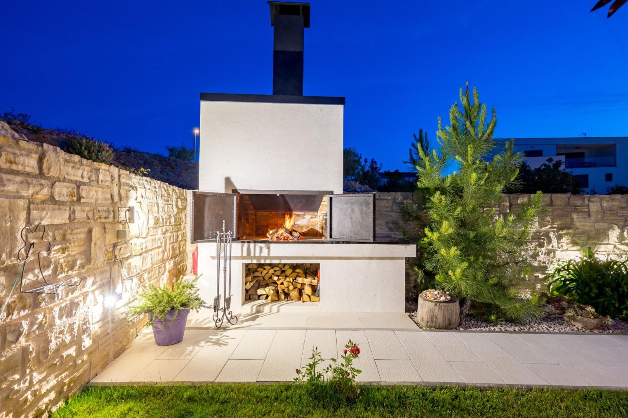 Luxury Apartment Hyperion With Private Pool And Garden Murter Exterior photo