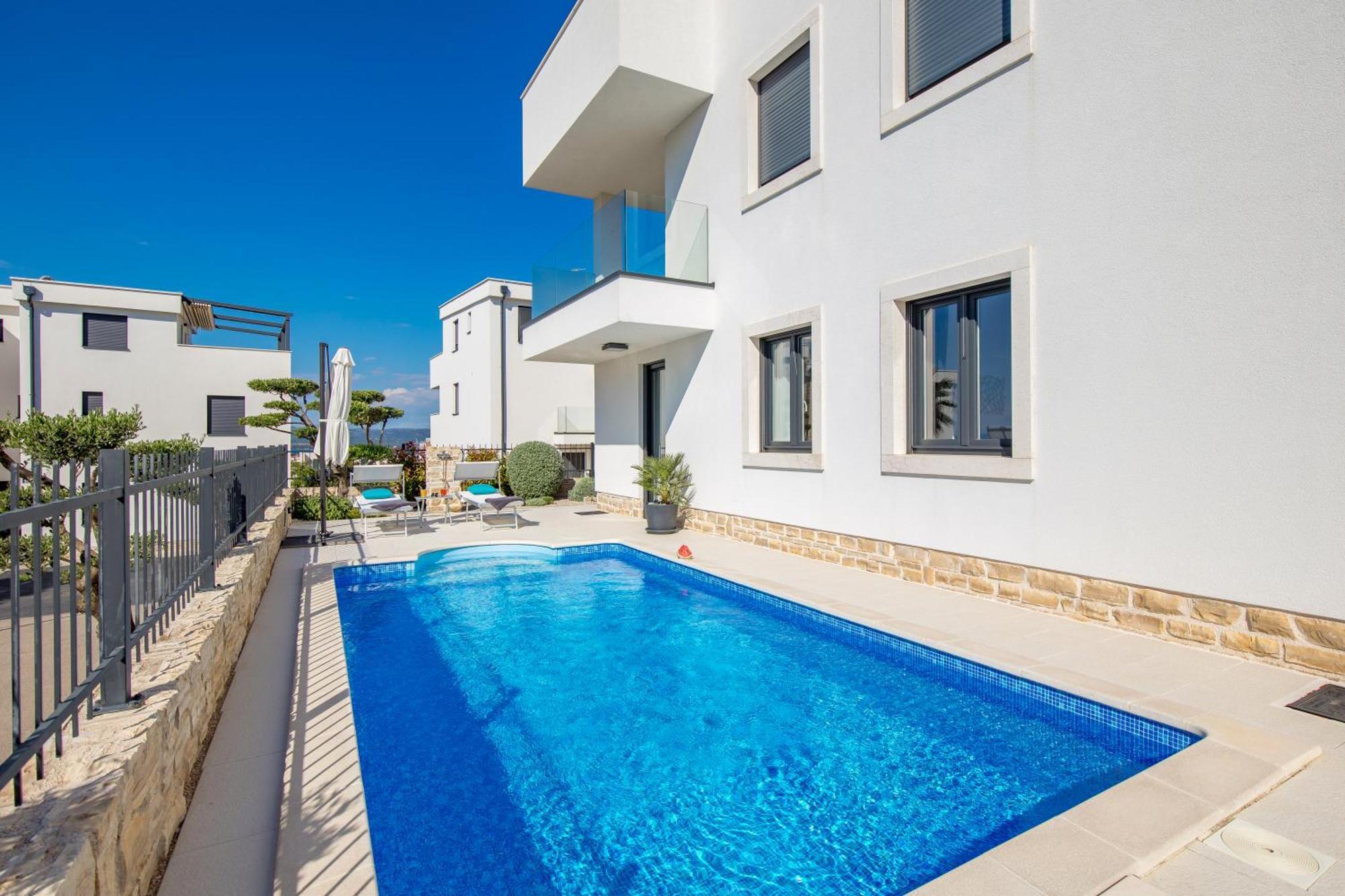 Luxury Apartment Hyperion With Private Pool And Garden Murter Exterior photo
